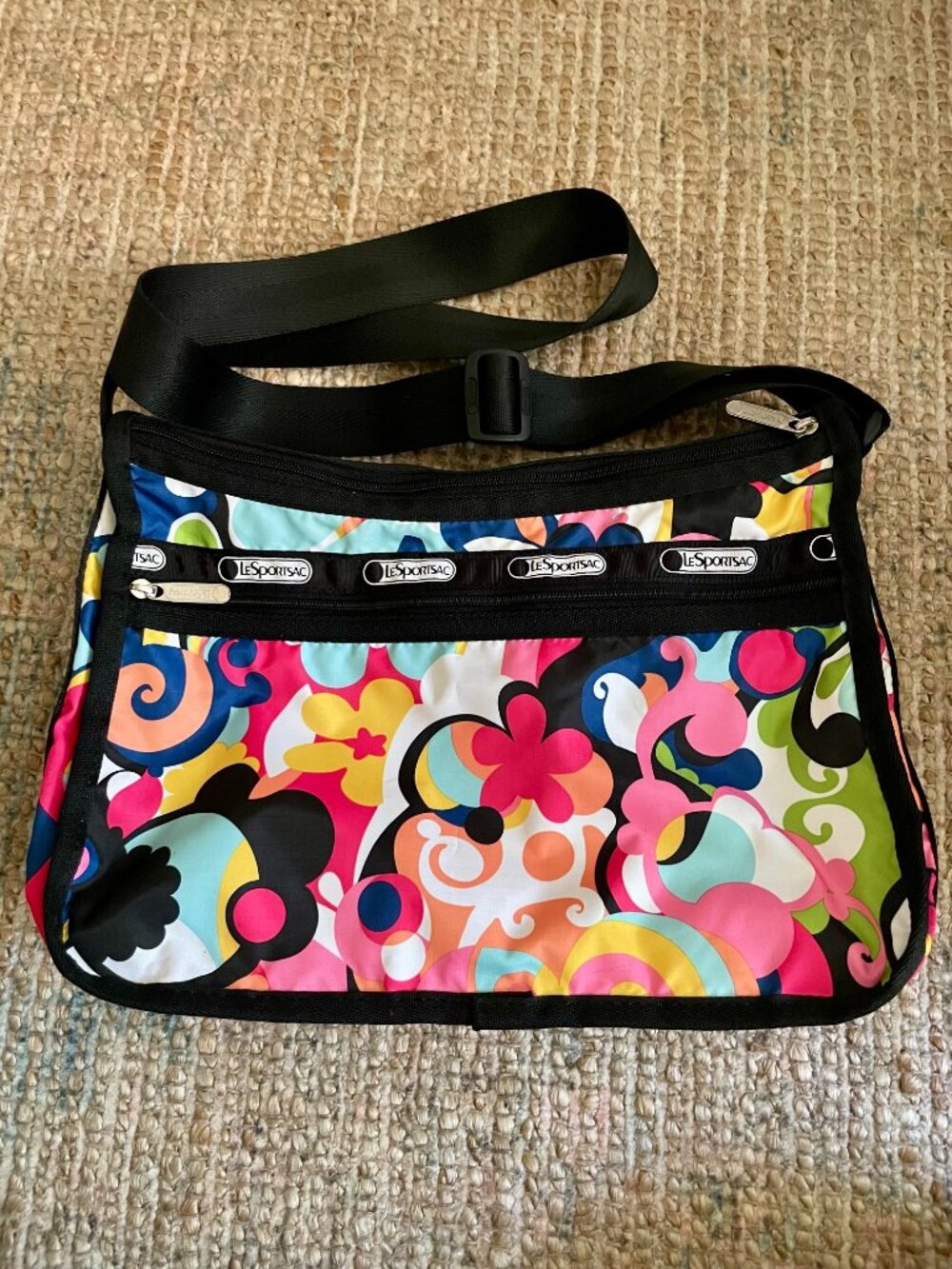 LeSportsac Deluxe Everyday Bag Retro Psychedelic Floral Swirl Crossbody NWOT